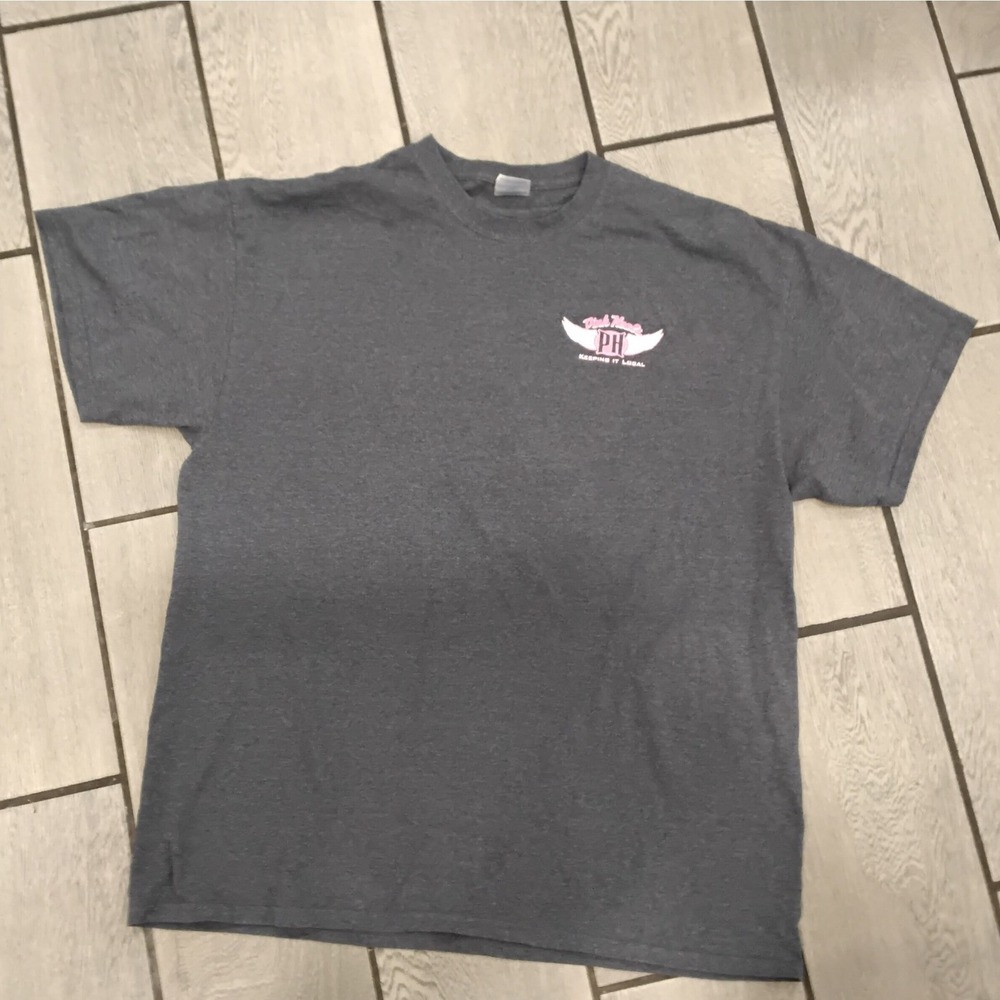 Pink Heals Fire Truck Cars Graphic T Shirt Mens XL Gray Gildan Ultra Cotton